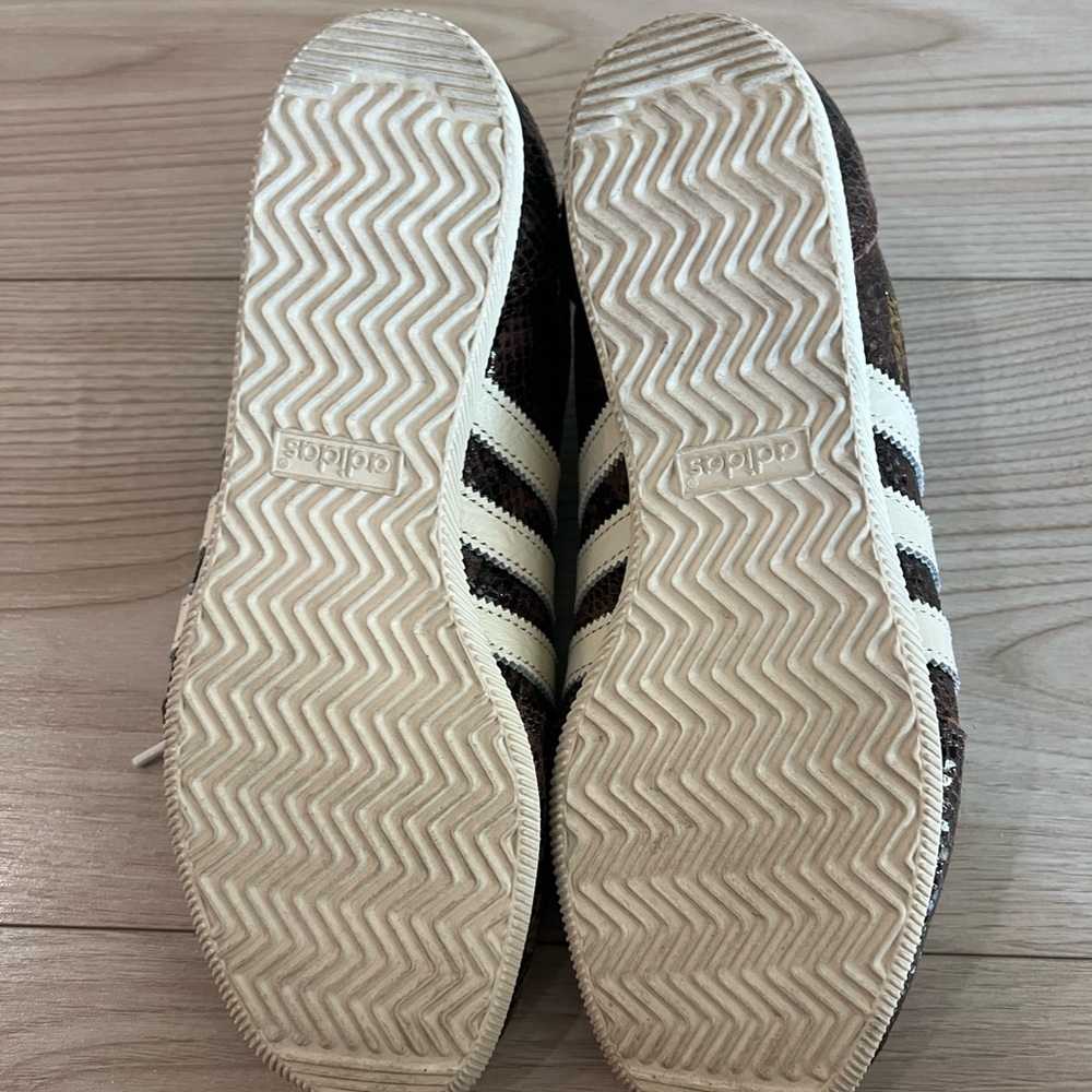 adidas Women’s Japan Snake-Print Sneakers in Brown and White - Picture 5 of 6
